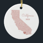 Roos Gold Glitter California Vakantie Plaatsen Keramisch Ornament<br><div class="desc">Voeg een foto toe boven aan de kaartweergave van de staat Californië. De roos gouden glitter is digitale kunst die prints als een foto. U kunt de hartkleur wijzigen en de digitale kunstafbeelding verplaatsen waar u maar wilt. Pas de lettertypestijl, -grootte en -kleur aan om uw eigen gepersonaliseerde ornament te...</div>