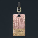 Roos Gold Glitter Dripping Gold Stripes Monogram Bagagelabel<br><div class="desc">Moderne, luxueuze, roos gouden glitter druipt op gouden en roos gouden kleur glitter strepen op maat monogrammed bagagelabel. Dit ontwerp is voorzien van faux sparkle glitter strepen en geborsteld metaal in goud, en blush roze rose goud kleur glitter met naam of monogram tekst sjabloon. Boven licht blush roze en roos...</div>