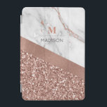 Roos Gold Glitter en Sparkle Marble Monogram iPad Mini Cover<br><div class="desc">Roos Gold Glitter en Sparkle Marble Monogram zijn klaar om u te personaliseren met een sjabloon voor uw naam en initiaal. Als u de kleur of de stijl van de doopvont zou willen veranderen klik het pas verdere lusje aan het eind van de sjabloon aan.</div>