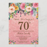 Roos Gold Glitter Floral Surprise 70th Birthday Kaart<br><div class="desc">Roos Gold Pink Glitter Floral Surprise 70th Birthday Invitation for Women. Waterverf Floral Flower. Roos Gold Pink Glitter Background Roze, geel, Oranje, Paars ventilator. Volwassen verjaardag. 13e 15e 16e 18e 21e 30e 40e 50e 60e 70e 90e 100e, Alle leeftijden. Voor verdere aanpassing, te klikken gelieve de knoop "van de Aanpassing...</div>