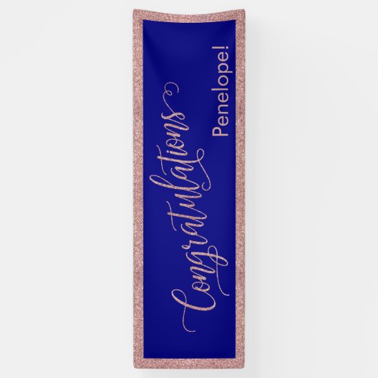 Roos Gold Glitter Gefeliciteerd Typografie Navy Spandoek (Verticaal)