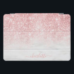 Roos Gold Glitter Sparkle Marble Persoonlijke naam iPad Pro Cover<br><div class="desc">Roos Gold Glitter Sparkle Marble Specialized Name iPad cases en Hoesjes zijn voorzien van een  gouden glitter van het roos en een marmer patroon met uw persoonlijke naam. Gepersonaliseerd door de tekst in het tekstvakje uit te geven verstrekt. Ontworpen door ©Evco Studio www.zazzle.com/store/evcostudio</div>