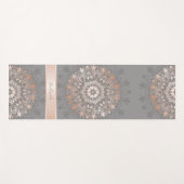 Roos Gold Grey Floral Mandala Monogram Yogamat (Voorkant (horizontaal))