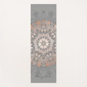 Roos Gold Grey Floral Mandala Monogram Yogamat (Voorkant)