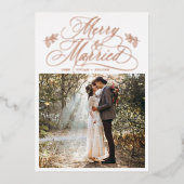 Roos Gold Merry & Married Eerste Kerstfoto Folie Feestdagenkaart (Voorkant)