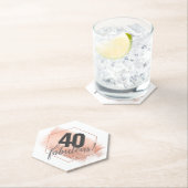 Roos Gold Minimalistisch 40-jarige hexagon Kartonnen Onderzetters (Insitu)