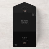 Roos Gold Monogram Poker Chip Casino Wedding All In One Uitnodiging (Buitenkant)