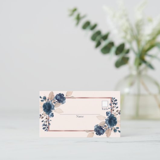Roos Gold Navy Blue Dusty Pink Floral Wedding Plaatskaartje (Staand voorkant)
