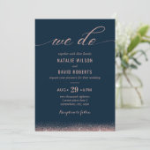 Roos Gold & Navy Blue Elegant Typography Wedding Kaart (Staand voorkant)