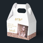 Roos Gold Pink Glitter Foto Birthday Bedankdoosjes<br><div class="desc">Met een fragment uit het artikel van de mini gable-verjaardagsfeestje met uw foto- en roos goudglitter en goud met aangepaste tekst voor een modern feest, bat mitzvah, Quinceañera, bruiloft, vrijgezellenfeest, baby shower of bachelorette party. * * * * * Klik VERDER AANPASSEN om de doopvonten, de kleuren en de lay-out...</div>