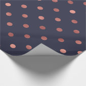 Roos Gold Polka Dots op marineachtergrond Cadeaupapier (Hoek)