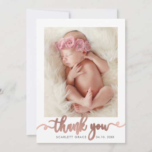Roos Gold Script Modern Overlay tekst Baby Foto Bedankkaart (Voorkant)
