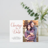 Roos Gold Script Wedding Uitstel Datum wijzigen Briefkaart (Staand voorkant)