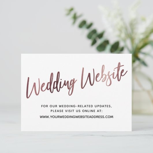 Roos Gold Script Wedding Website Save the Date Informatiekaartje (Staand voorkant)