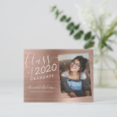 Roos Goud Afstuderen Geborsteld Metaal Foto Afstud Aankondigingskaart (Staand voorkant)