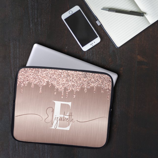 Roos Goud Geborsteld Metaal Glitter Drips Monogram Laptop Sleeve (Creator heeft geüpload)