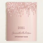 Roos goud glitter roze monogram 2023 planner<br><div class="desc">Een faux roos gouden metalen achtergrond met elegant roos goud en roze faux glitter druppels, verfdruppelend uiterlijk. Sjabloon voor een jaar. Pas een naam en een titel aan en voeg deze toe. De naam wordt geschreven in donker roos goud met een modern handgeschreven stijlmanuscript. Ideaal voor zakelijk, school, werk, dagboek...</div>