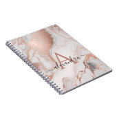 Roos Goud Marmer Monogram Aangepast Initiaal en Na Notitieboek (Rechterzijde)