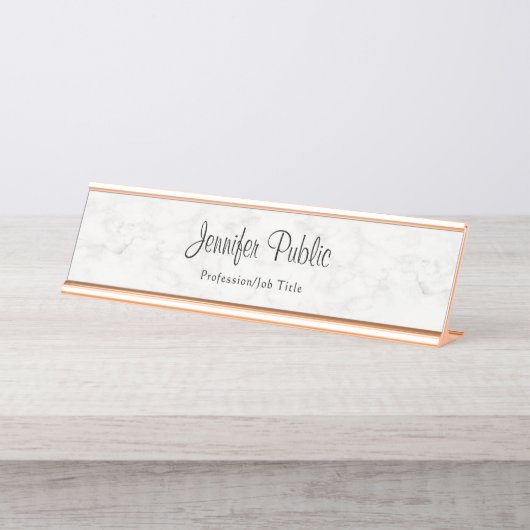 Roos Goud Wit Marmer Moderne Chique Sjabloon Bureau Naambordje (Voorkant)