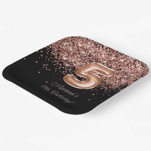 Roos Goud Zwart 5e Verjaardagsfeestje Papieren Bordje (Gebogen)