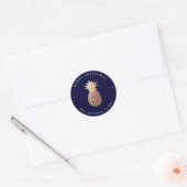 Roos gouden ananas op marineblauw | Kerstmis Ronde Sticker (Envelop)