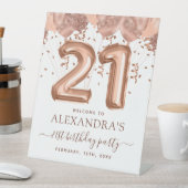 Roos gouden ballonnen 21e verjaardagsfeestje reclamebord met voetstuk (Insitu)