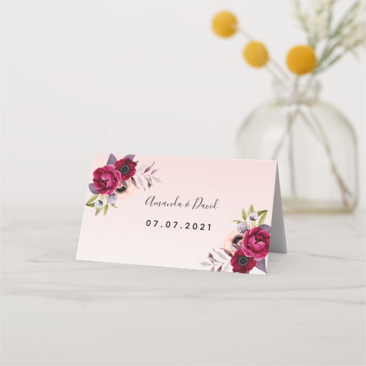 Roos gouden bordeaux bloemen bruiloft plaatskaartje (Voorkant)