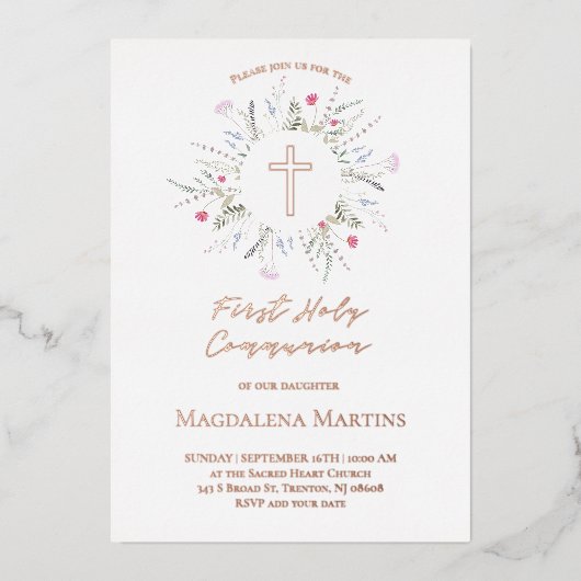 roos gouden details Eerste Communie wilde bloemen Folie Uitnodiging (Voorkant)