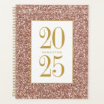 Roos Gouden Glitter Roze Luxe Look Gepersonaliseer Planner<br><div class="desc">Chique Roos Gold Pink glitter sprankelpatroon ontwerp op een nieuwe elegante en klassieke luxe ogende ongedateerde planner voor 2025 met aangepaste naam of planner onderwerp titel binnen een vierkante rand aan de voorkant.</div>