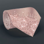 Roos gouden glitter Stropdas uw aangepaste tekstna<br><div class="desc">Gepersonaliseerd Stropdas met Roos Gouden Stropdassen Blush Dusty Pink Glitter Sparkly Drips Custom Text Name Modern Design Stropdas - Voeg Uw Unieke Tekst / Naam of Verwijder Tekst - Maak Uw Speciale Stropdassen / Gift - Vergroot en verplaats of verwijder en voeg tekst / elementen toe met het gereedschap Aanpassen....</div>