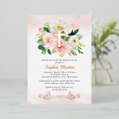 Roos Gouden Kruis Bloemen Meisje Roze Doop Folie Uitnodiging (Staand Voorkant)