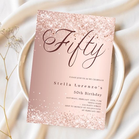 Roos gouden script elegante confetti 50ste verjaar kaart