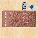Roos Gouden Sequin Glitter Monogram Naam Bureaumat<br><div class="desc">Dit ontwerp is gemaakt door middel van digitale kunst. Het kan worden gepersonaliseerd in het gebied dat wordt geleverd door het wijzigen van de foto en / of tekst. U kunt de tekst ook aanpassen door met de klik de verdere optie aan te passen en de kleur van de achtergrond...</div>