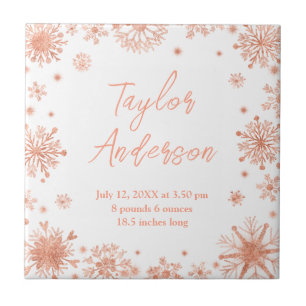 Roos Gouden Sneeuwvlokken op Witte Geboortestatist Tegeltje