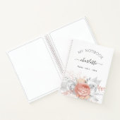 Roos goudfloral Silver-folienaamscript Notitieboek (Binnen)