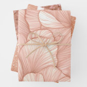 Roos goudpatroon inpakpapier vel (In situ)