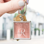 Roos goudpenseel Glitter Monogram Sleutelhanger<br><div class="desc">Maak dit trendy ontwerp van de sleutelhanger met  roos gouden mousserende glitter gemakkelijk aan te passen op een roos gouden geborstelde metalen achtergrond.</div>