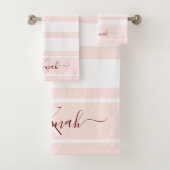Roos goudroze witte strepen monogram naam bad handdoek (Insitu)