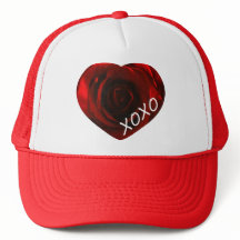 Roos Harde XOXO Trucker Hat