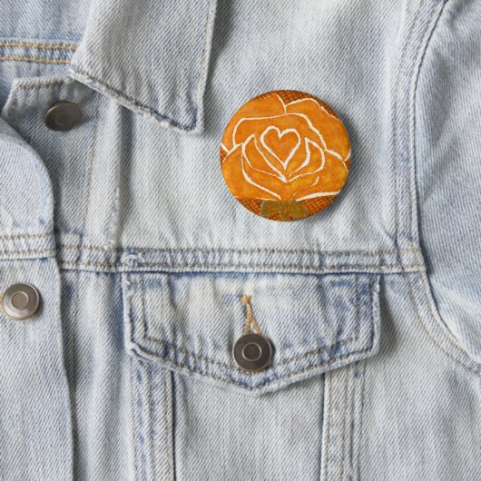 "Roos hart 3" Floral Button (In situ)