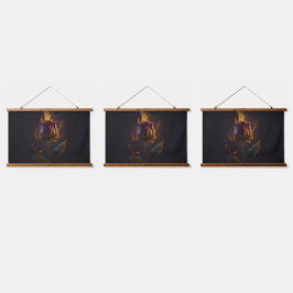 roos in brand hangend wandkleed