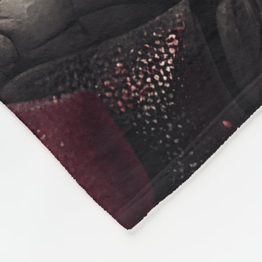 Roos of Darkness 60x80 fleece deken (Hoek)