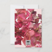 Roos Petal Roze Romantische Bruiloft RSVP Kaart (Achterkant)