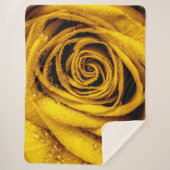 Roos Petals 4 Sherpa Deken (Voorkant)