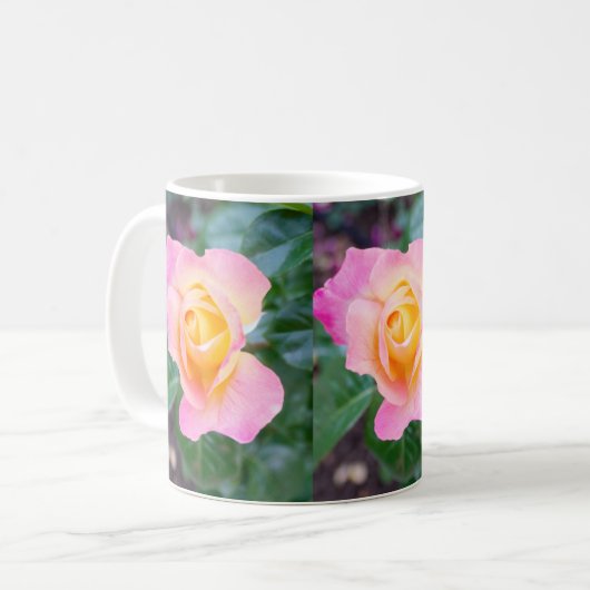Roos Petals Mok (Voorkant links)