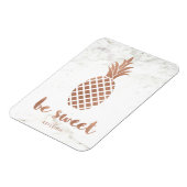 Roos Roze ananas op witte marmer | Wees zoet Magneet (Linkerzijde)