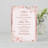 Roos Roze Bloemenvlinder Quinceanera 15e Folie Uitnodiging (Staand Voorkant)