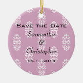 Roos Roze Damask Wedding Save the Date Keramisch Ornament (Voorkant)