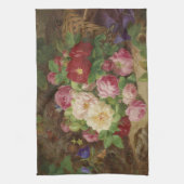 Roos stuk op de bosvloer met vlinders theedoek (Verticaal)