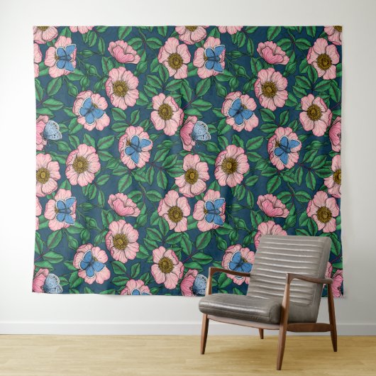 Roos van honden en vlinders wandkleed (In Situ (horizontaal))